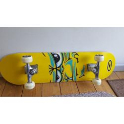 OSPREY SKATEBOARD - DOUBLE KICK CONCAVE BOARD 31" X 8"