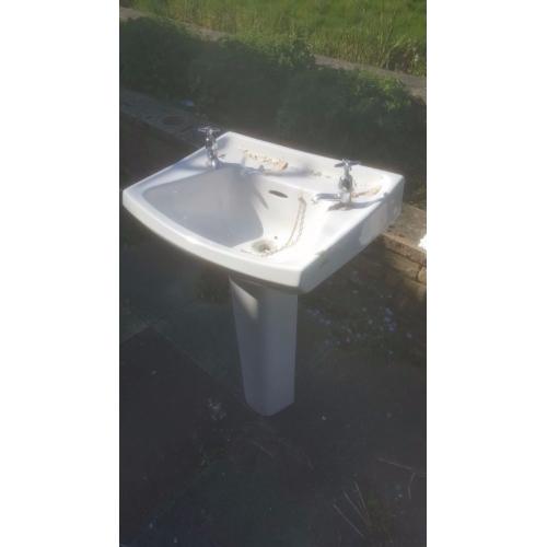 Free Standing Basin with taps