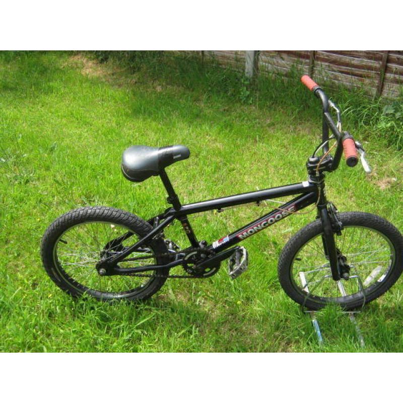 mongoose pro bmx