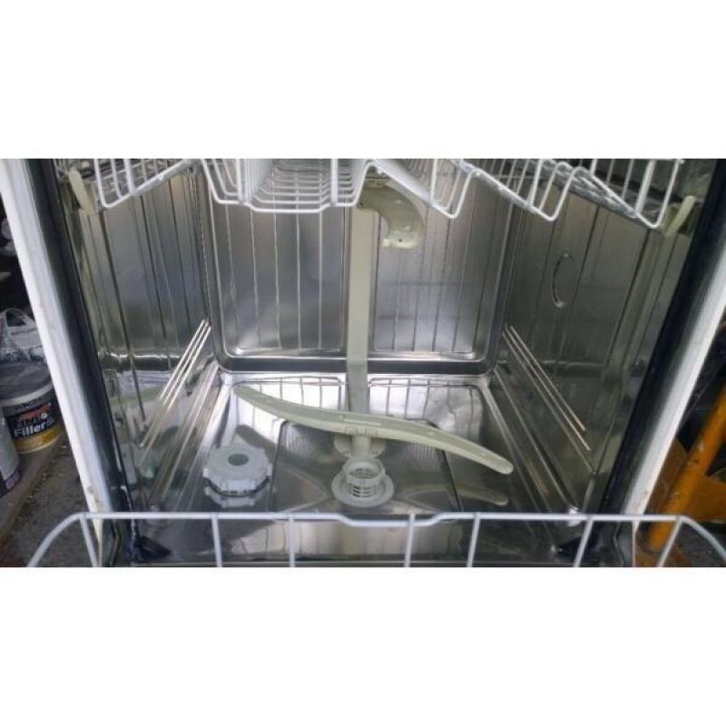 Bosh dishwasher for sale!!!
