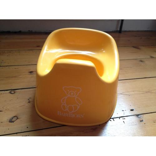 BABY BJÖRN POTTY – GOOD QUALITY – BARGAIN!