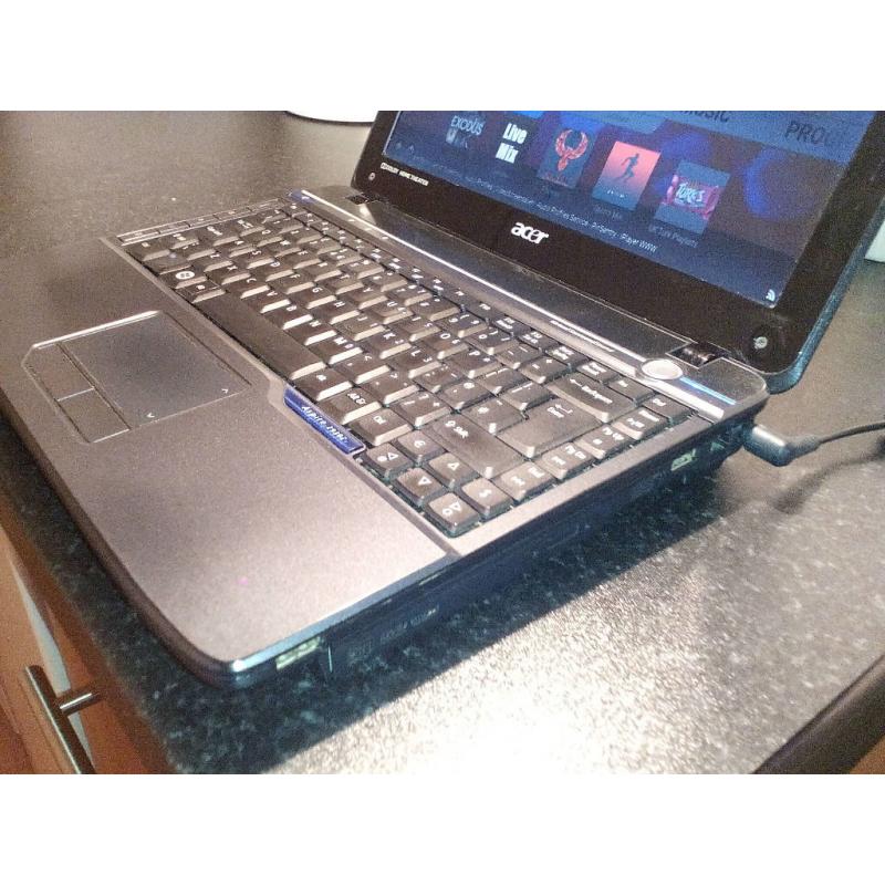 ACER ASPIRE 2930Z LAPTOP WITH KODI