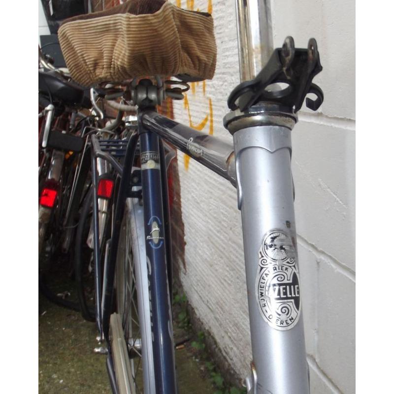 Classic dutch bike GAZELLE size 23inch super comfy, ready to go Welcome for test ride & cup of tea:)