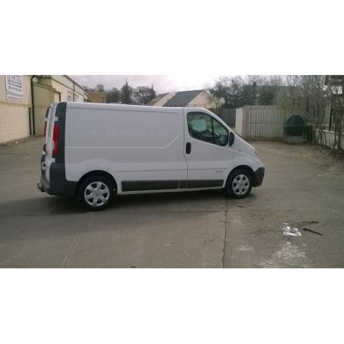 2012 NISSAN PRIMASTAR SE ( NO VAT )