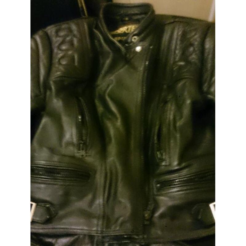 Motor bike leathers ladies women's honda suzuki kawasaki armoured