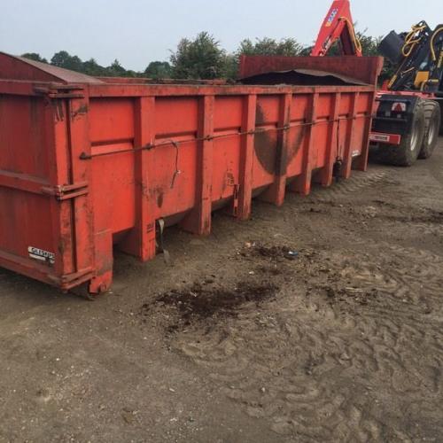 20 yard skip roll on roll off bin Hookloader