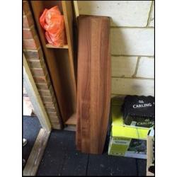 5 Smart Wooden Shelves - VGC