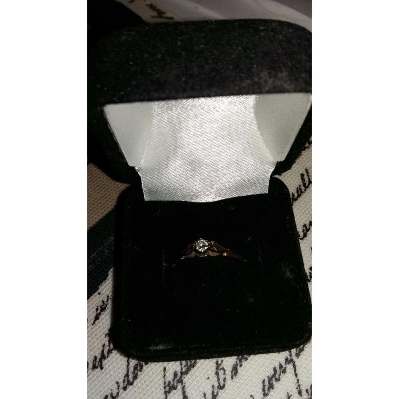 Gold diamond ring for sale