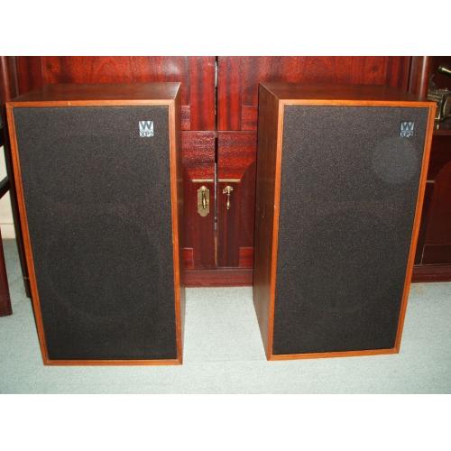 Wharfedale Glendale XP2 speakers.