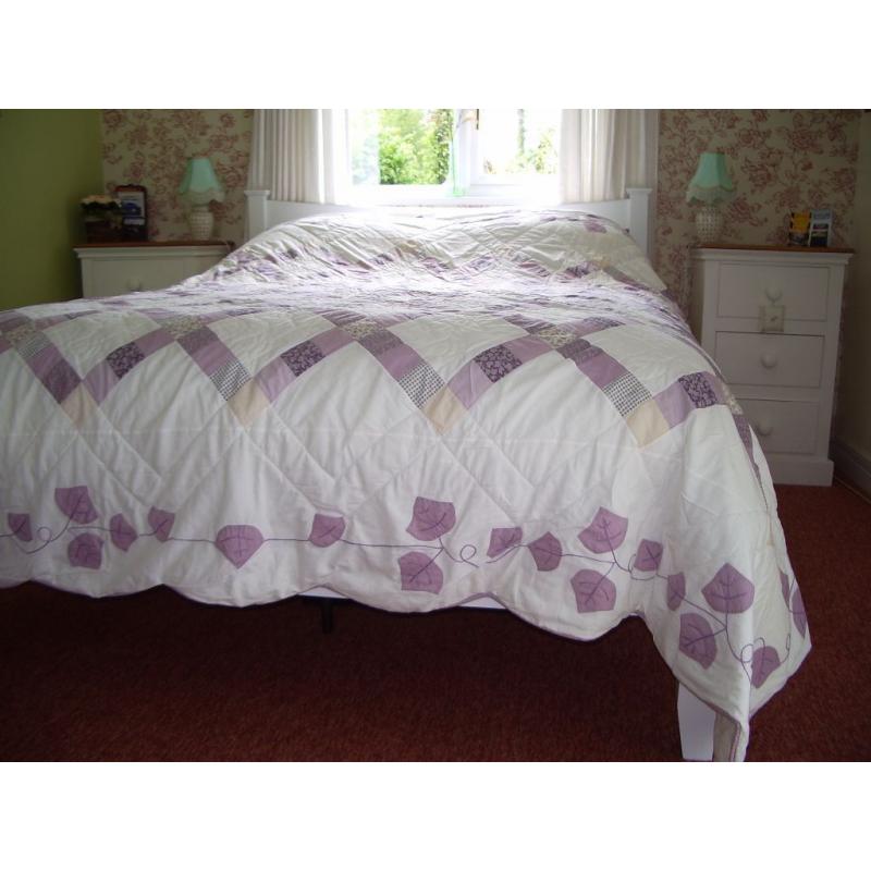 Pretty Lilac and white patchwork quilt for Double/King Bed