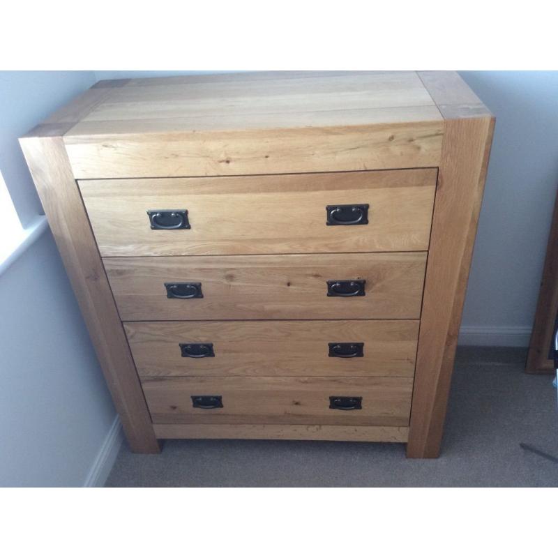 Solid Oak 4 Drawer Chest of Drawers