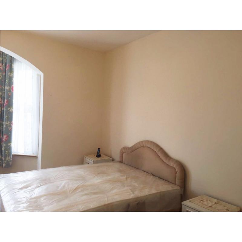 2 Double Rooms available in a fantastic House