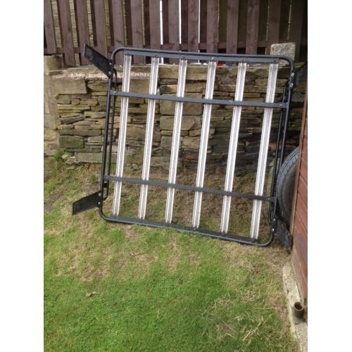 Discovery roof rack