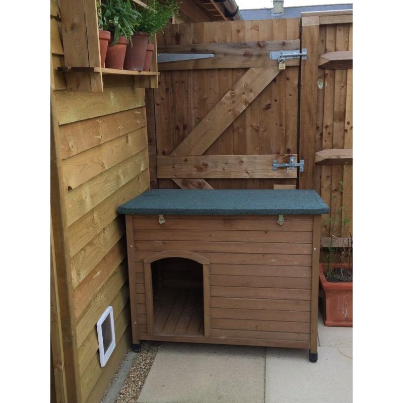 Outdoor Dog Kennel (or could be chicken/rabbit etc house)