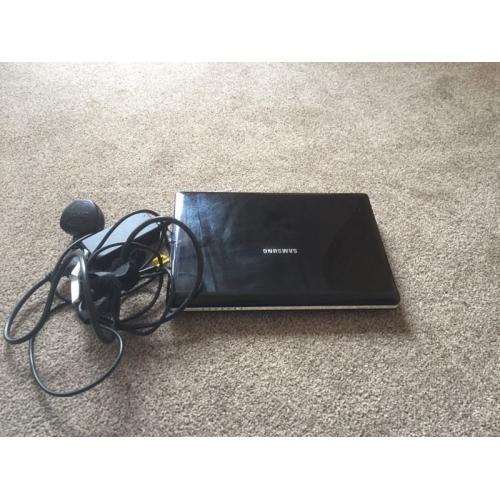 Samsung Netbook with Charger