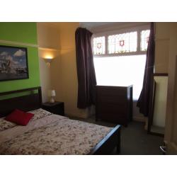 Excellent Double Room Available In Bearwood! All Inclusive!