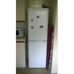 Indesit no frost fridge freezer