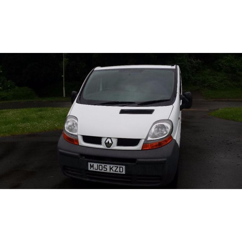 RENAULT TRAFIC SL 29DCI 100 SWB 05 2005 LOW MILEAGE FULL SERVICE HISTORY PX POSSIBLE