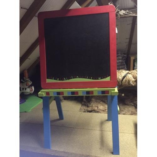 EL WOODEN EASEL