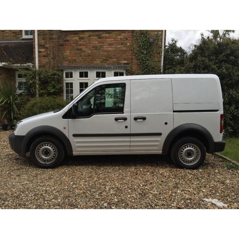 **NO VAT** - 2009/09REG - FORD TRANSIT CONNECT T200 L SWB L75 (White)