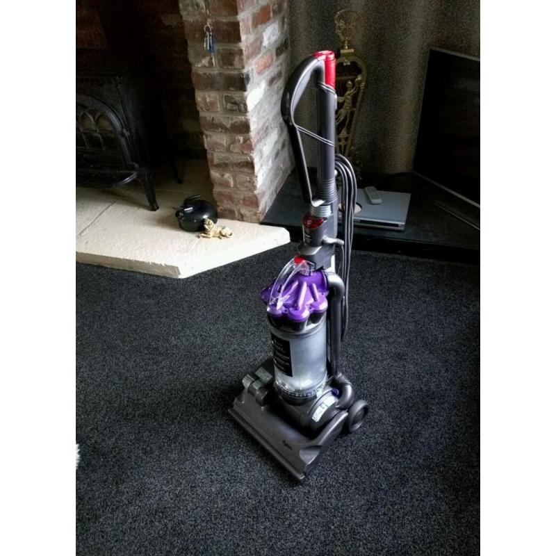 Dyson Hoover with guarantee