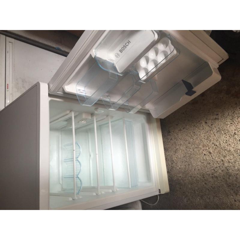 Bosch in very good condition. Deliver locally.
