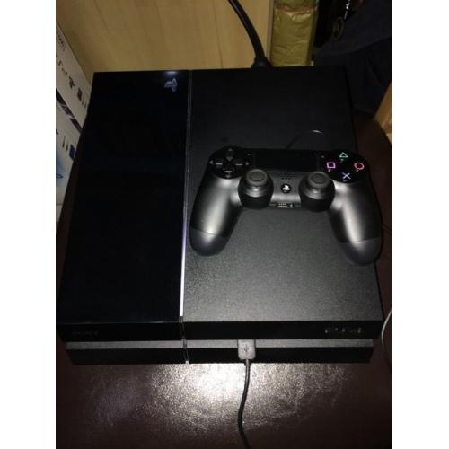 Ps4 Like New + Possible extra controller and games at extra Call Of Duty Uncharted Division