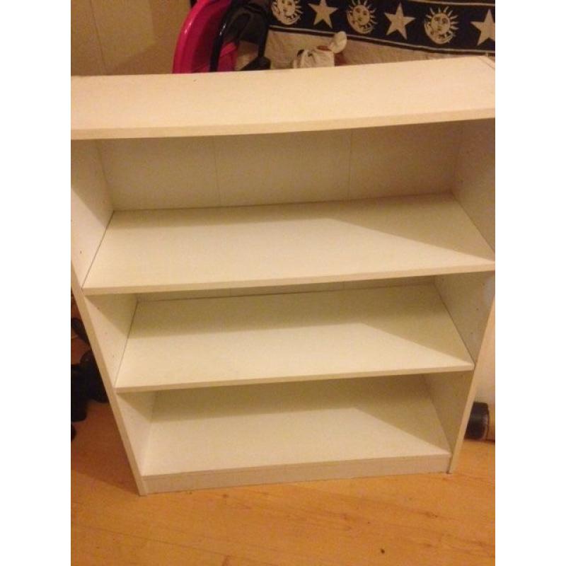 White bookcase, good condition!