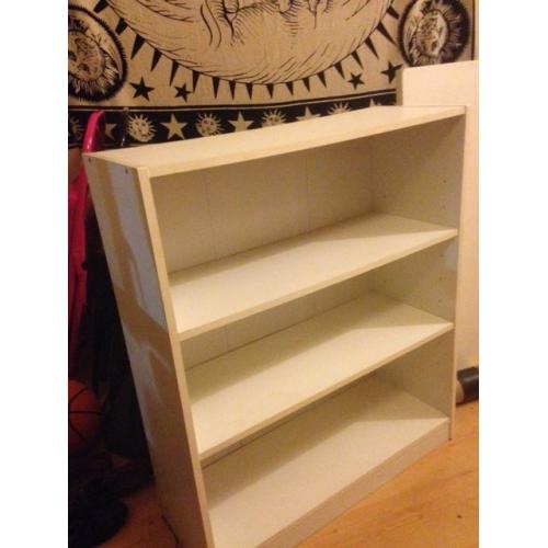 White bookcase, good condition!