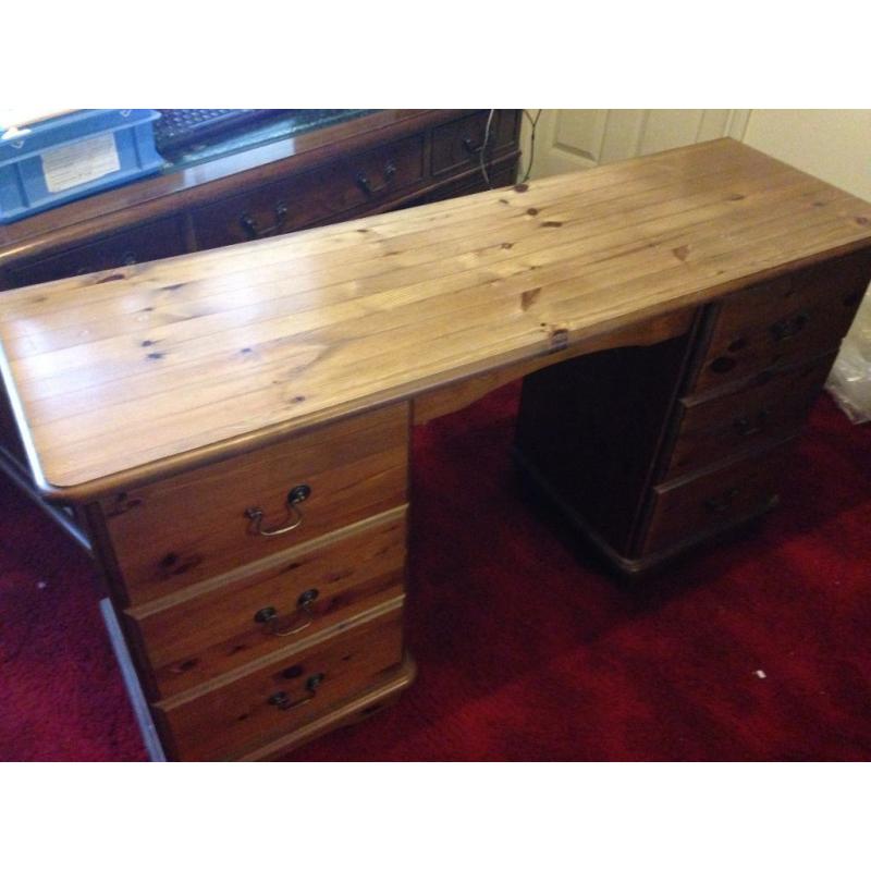 Wooden Dressing Table