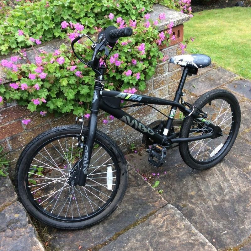 Boys 24" Avigo BMX Bike