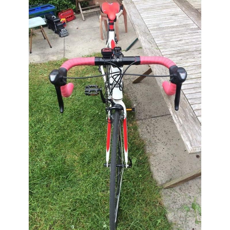 *NEED GONE - REDUCED PRICE* Limited edition 2015 Karkinos Carrera Road Bike