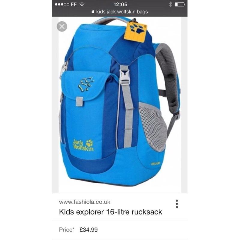 Kids jack wolfs kin bags 2 left