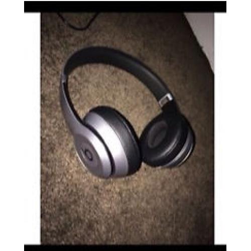 beats solo 2s Bluetooth