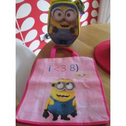 BRAND NEW MINION LUNCH BAG WITH TAGS
