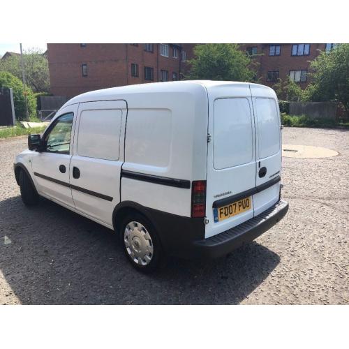 2007 Plate Vauxhall Combo 1.7cdti Crew van to swap or sell