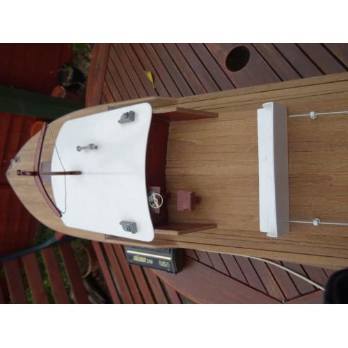 Remote control motor boat, DMI Admiral.