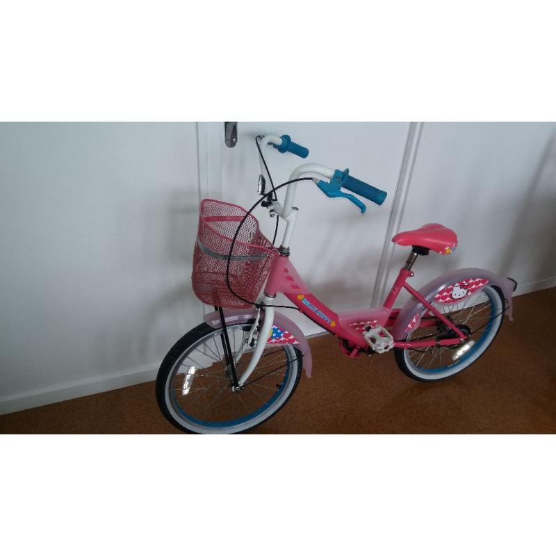 Hello Kitty 20" Kids' Bike