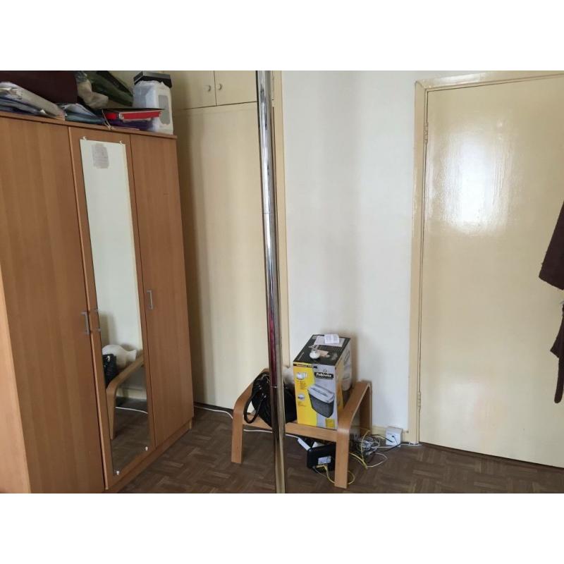 Lodger wanted