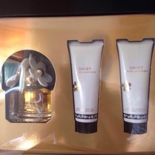 Marc Jacobs Daisy 50ml set BNIB