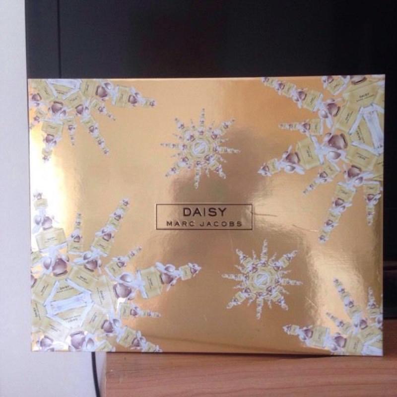 Marc Jacobs Daisy 50ml set BNIB
