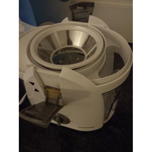 Cookworks juicer - used twice