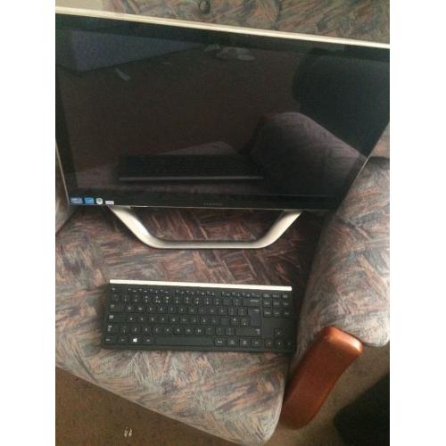 SAMSUNG DP70A7D-X01AU 27 inch Windows 8 Touchscreen PC