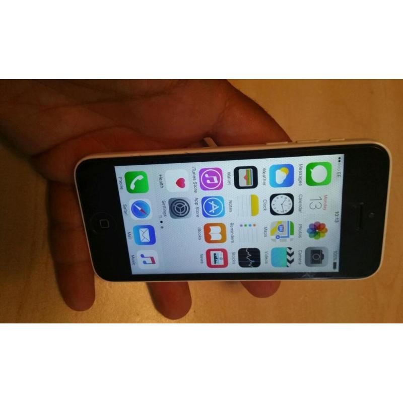 I phone 5c , 32giga, white color any network perfect working order.