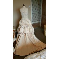 Wedding dress size 10. (Skirt and bodice)