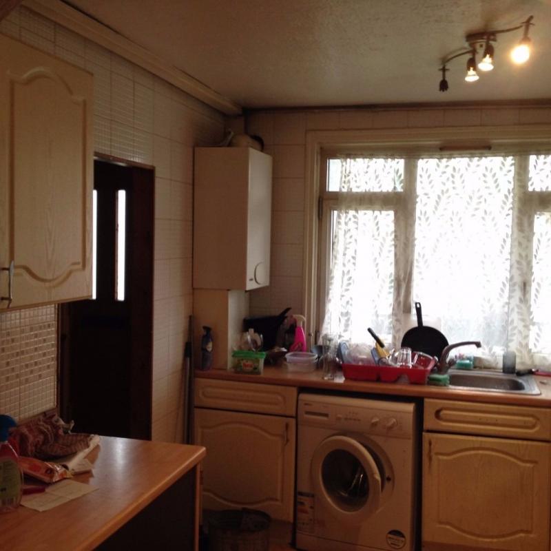 2 PERFECT SINGLE ROOMS IN BETHNAL GREEN, ONE STOP TO THE CITY!!!