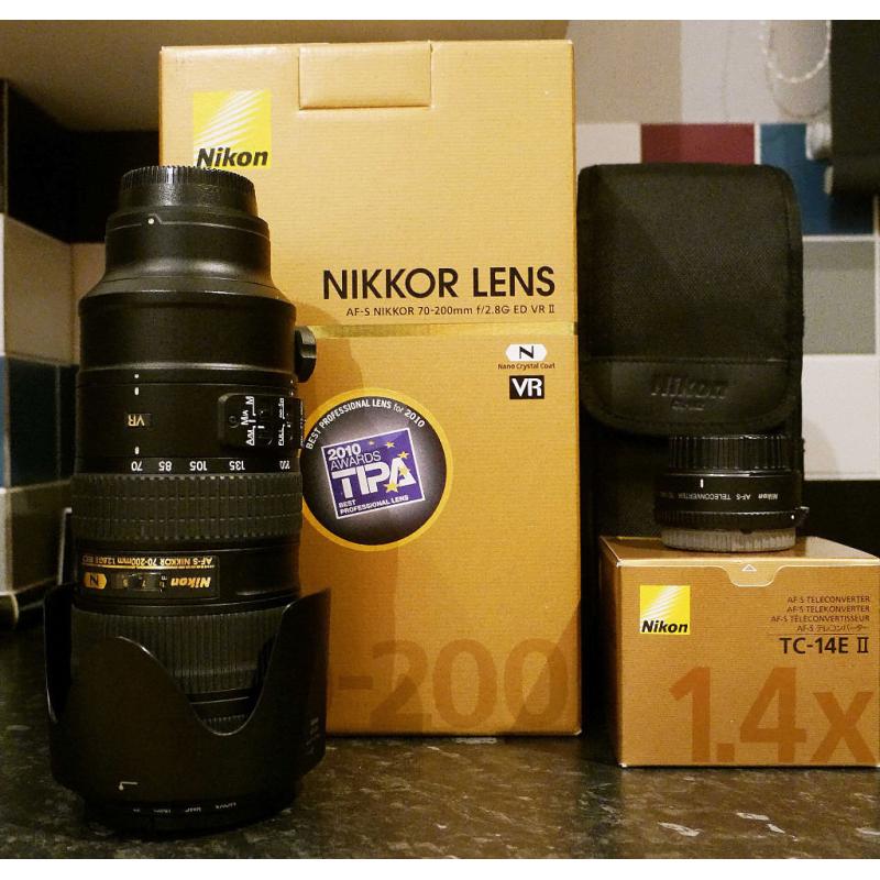 Nikon 70-200mm 2.8 VRII Lens with a 1.4 converter