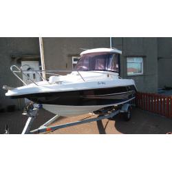 Sports Cruiser Boat