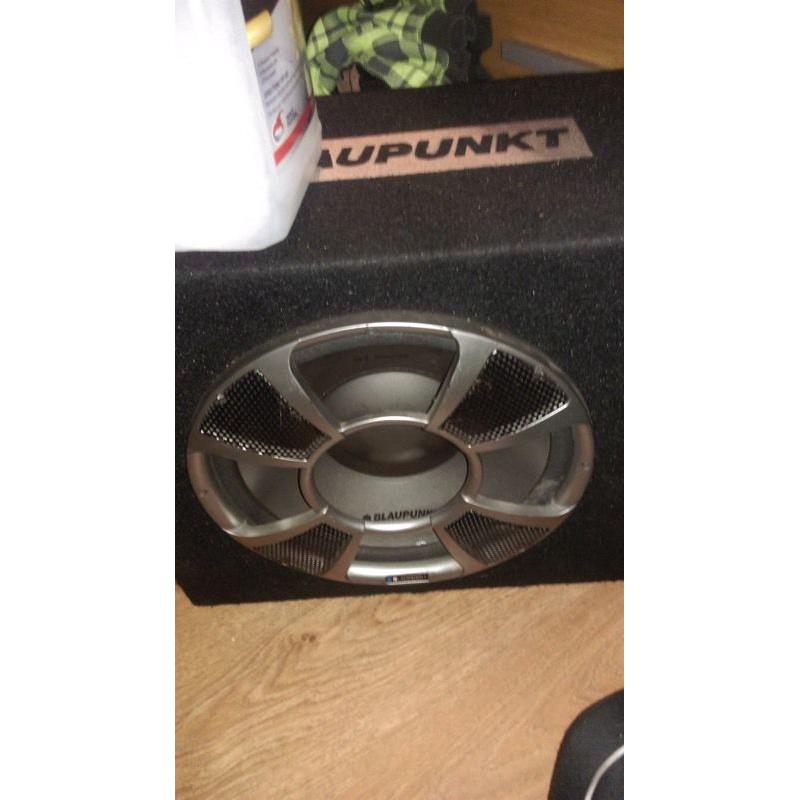 Sony car stereo with blaupunkt amp and sub