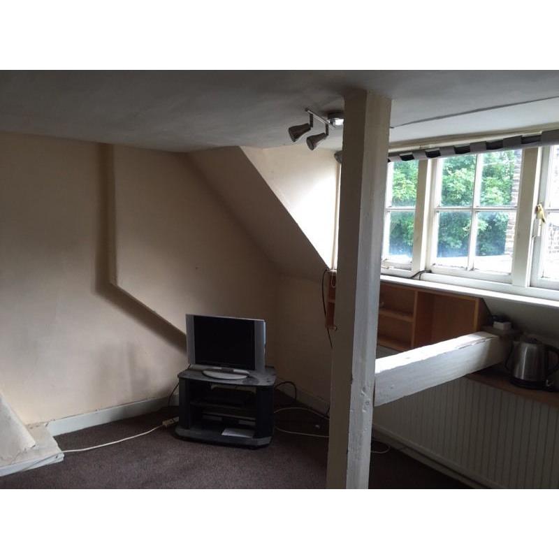 Room to let